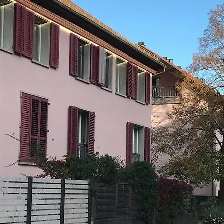 Prázdninový dům Calm House, 20 Min. From Centre & Curych