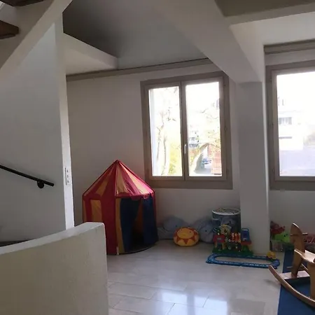 Calm House, 20 Min. From Centre & بيت للعطل